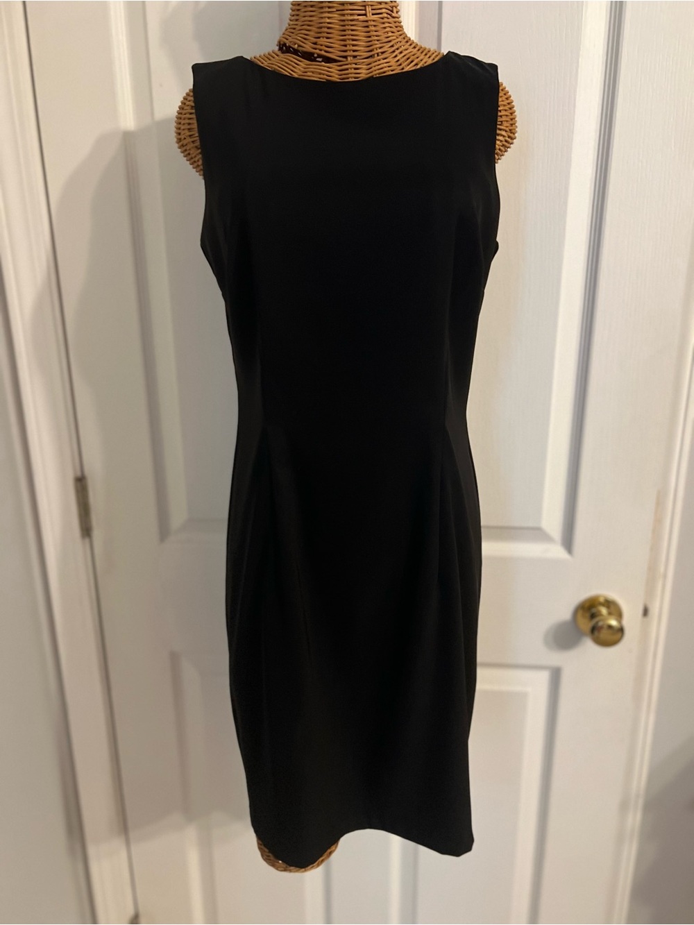AB Studio Black Sleeveless Sheath Dress